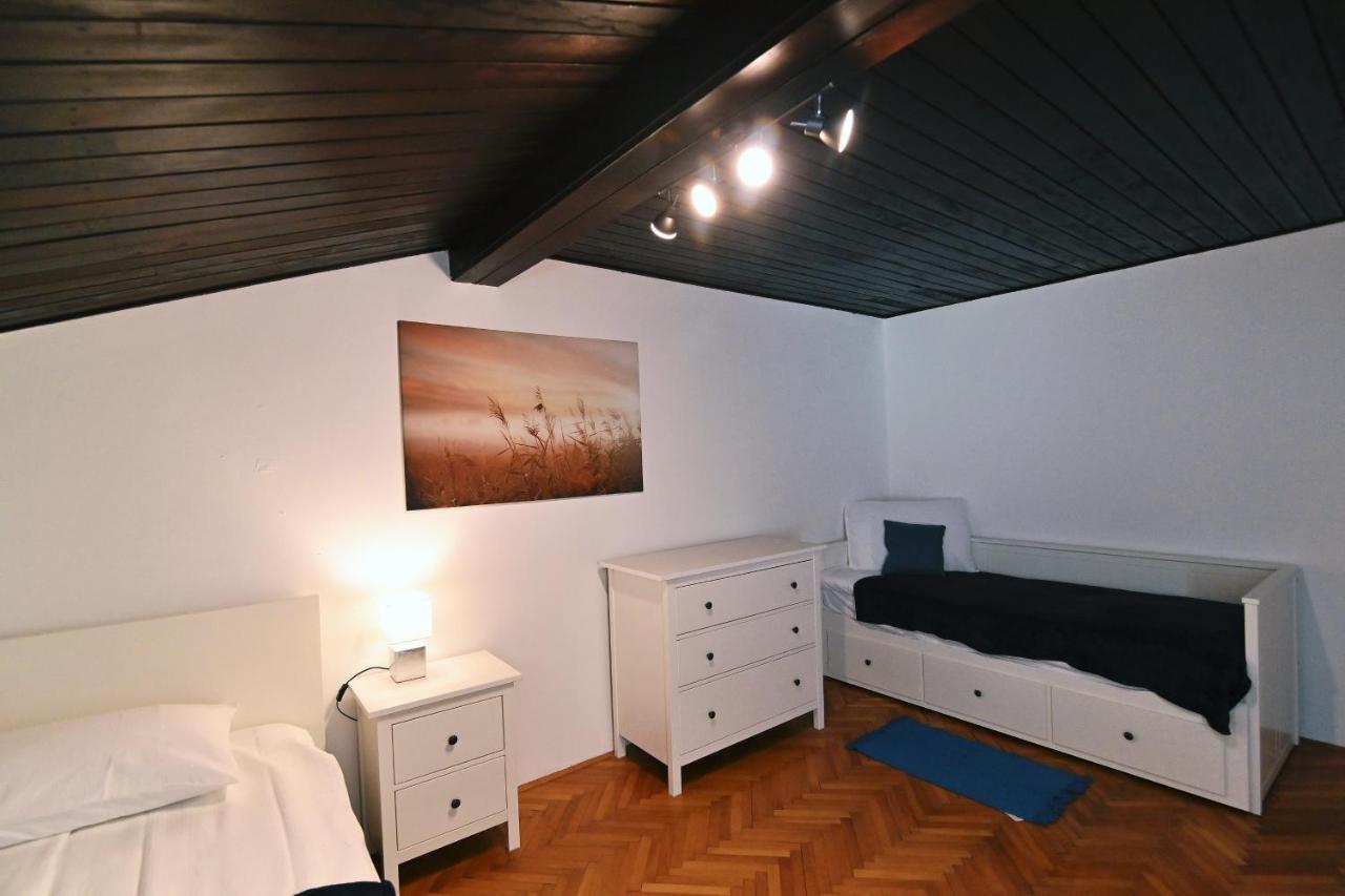 Privatna Kuca Krimeja Villa Rijeka Exteriör bild